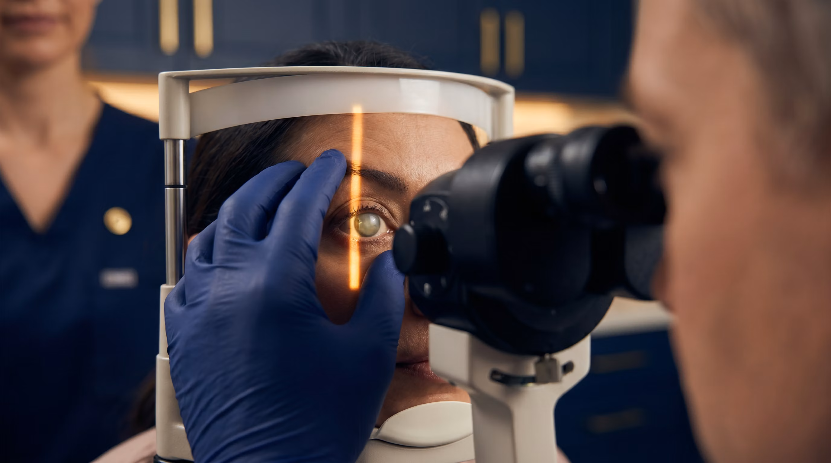 Catarata e Uveíte: Compreensão, Diagnóstico e Manejo Especializado para a Saúde Ocular em São Paulo e Guarulhos