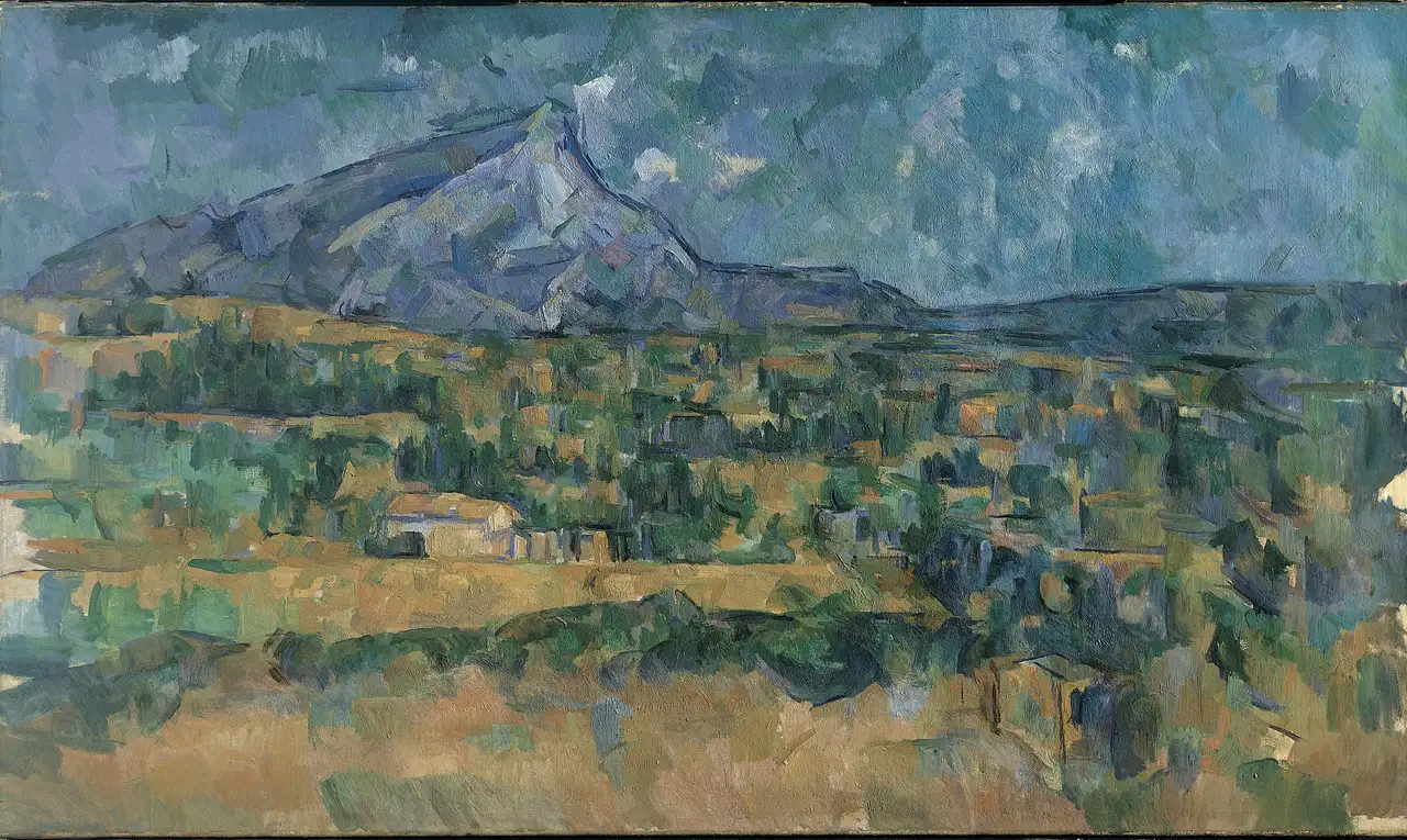 Pintura de Paul Cézanne, Mont Sainte-Victoire: uma montanha azul-acinzentada sob um céu verde e azul, sobre um vale de campos ocre e manchas de árvores verdes, com uma casa clara de telhado vermelho no meio da paisagem.
