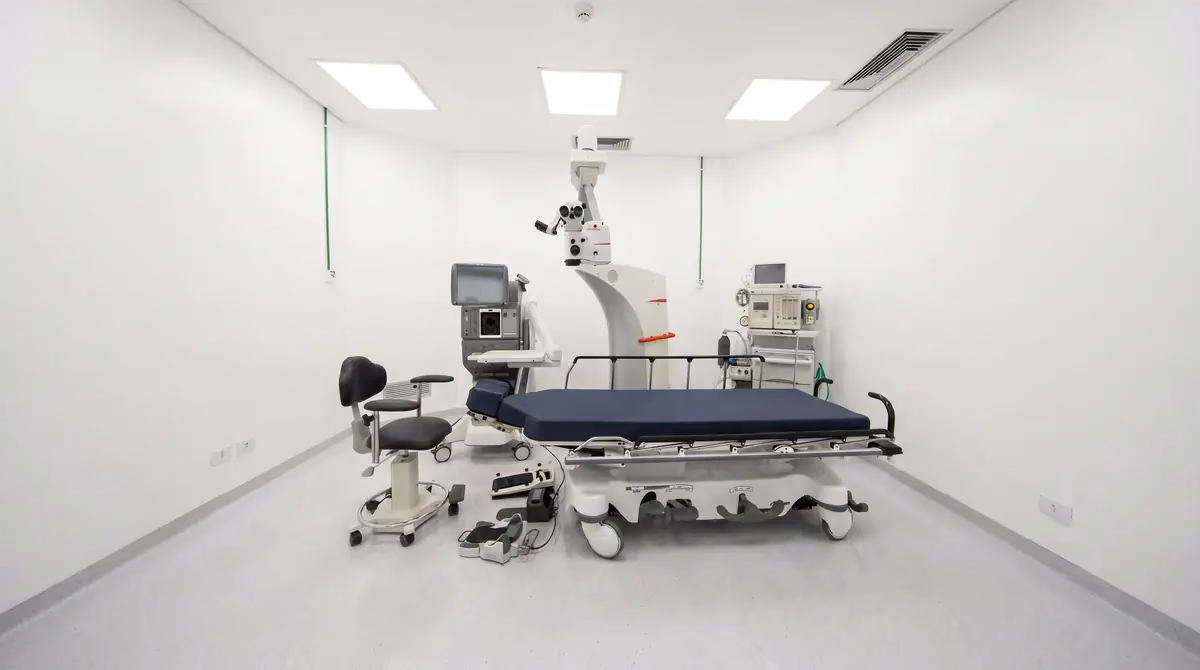Centro cirúrgico do MIRA Hospital Oftalmológico
