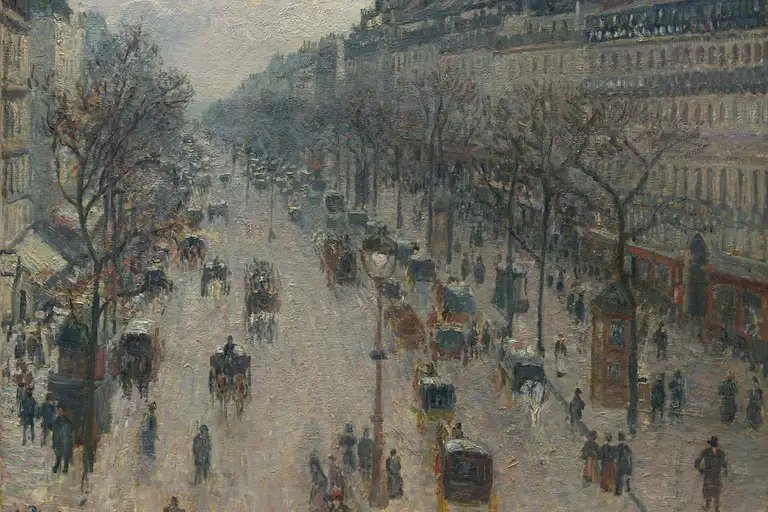 Pintura de um bulevar de Paris visto do alto numa manhã clara de inverno, com fileiras de árvores sem folhas, carruagens e pedestres pequenos.