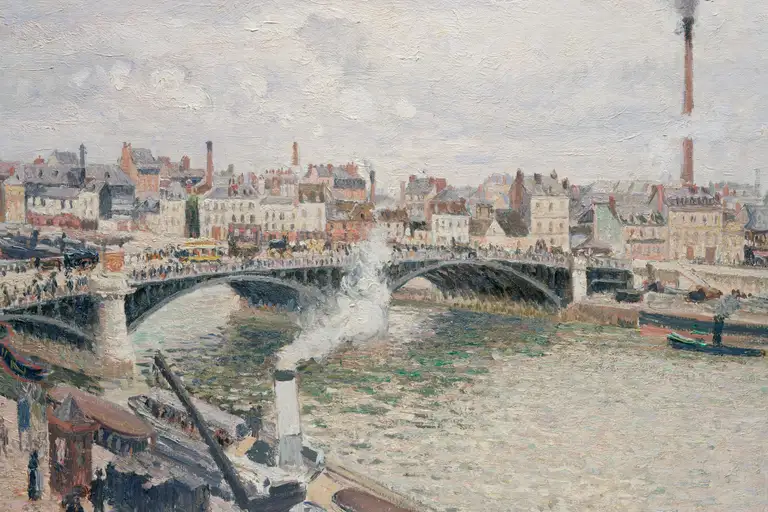 Pintura de uma ponte sobre o rio Sena em Rouen vista do alto numa manhã nublada e clara, com o casario na outra margem, barcos e uma chaminé soltando fumaça.